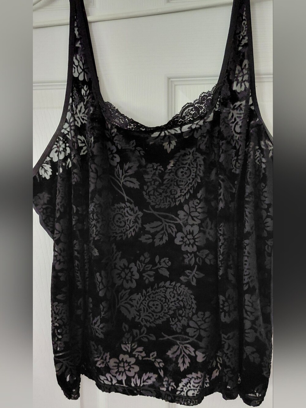 Avenue Black Lace-Trim Floral Burnout Tank Top - Plus Women